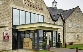 Best Western Plus Pastures Hotel